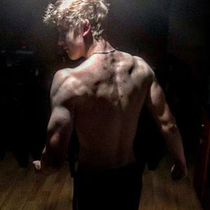 Meet your Posher, Nicholas